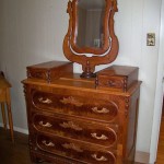 Antique Victorian Dresser With Mirror